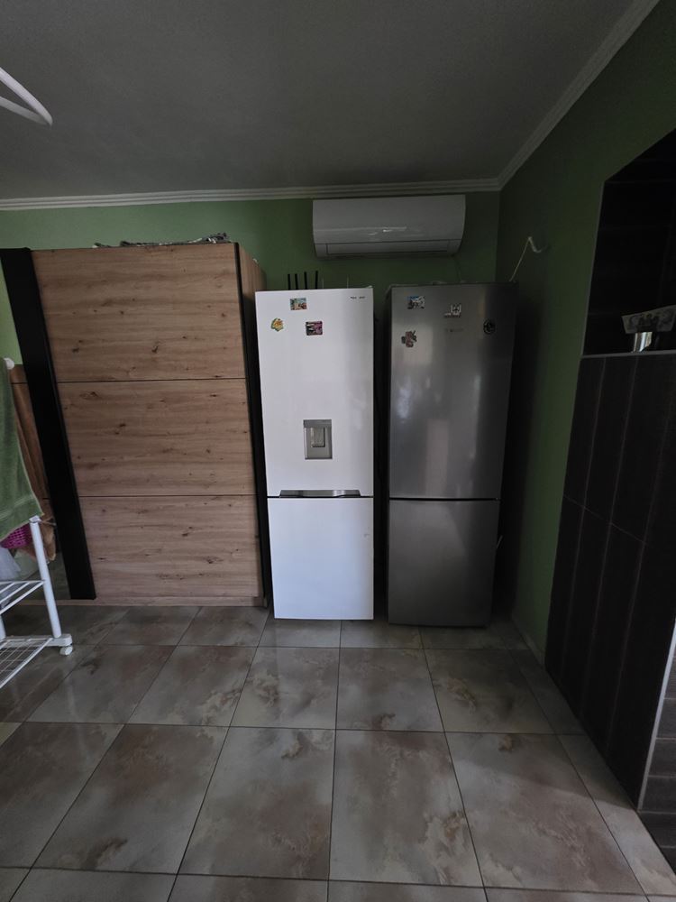 Piękny dom wolnostojący z ogrodem we wsi Tynkovo – przytulność i spokój blisko Sunny Beach