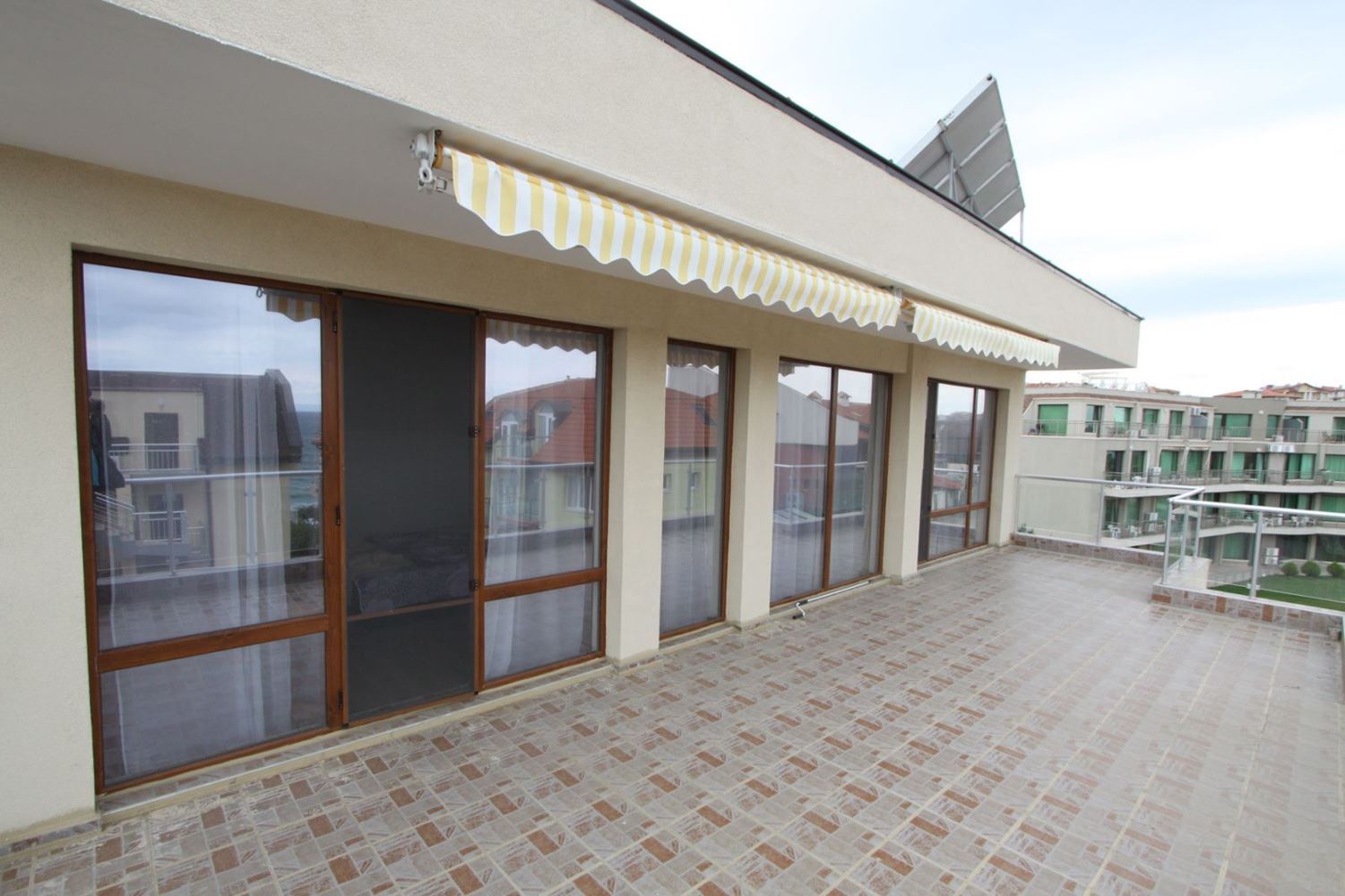 Dom z ogrodem w Sozopolu – przy Bamboo Beach i centrum, w pełni umeblowany