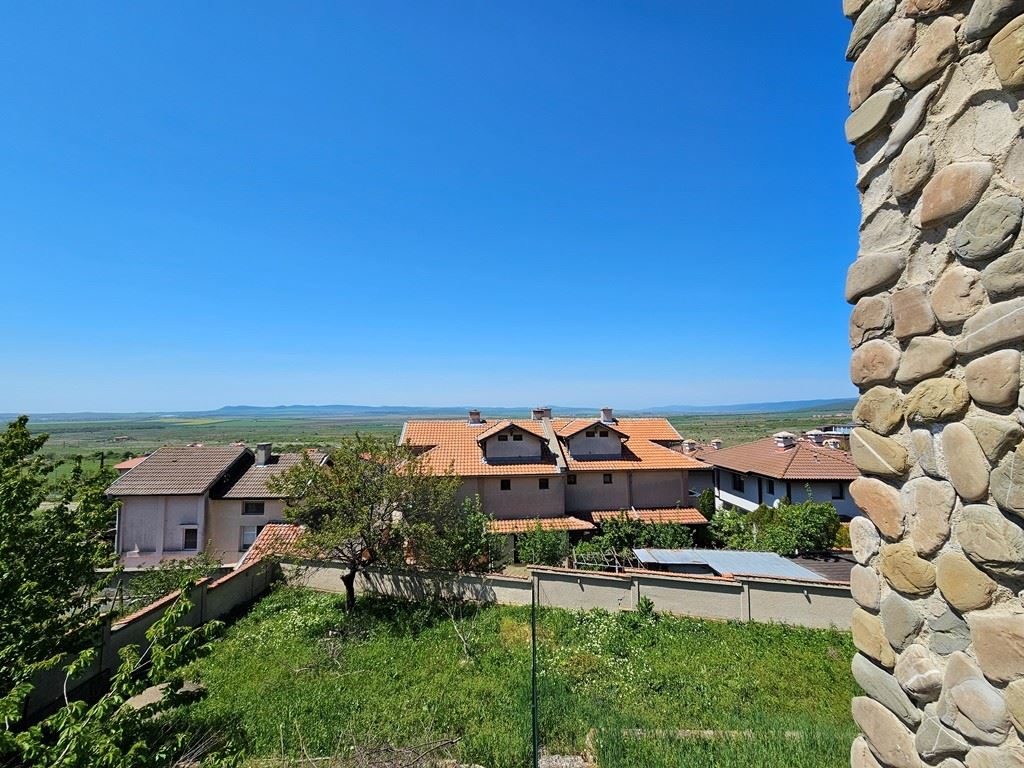 Przestronny dom wolnostojący z panoramicznym widokiem w Kosharitsa