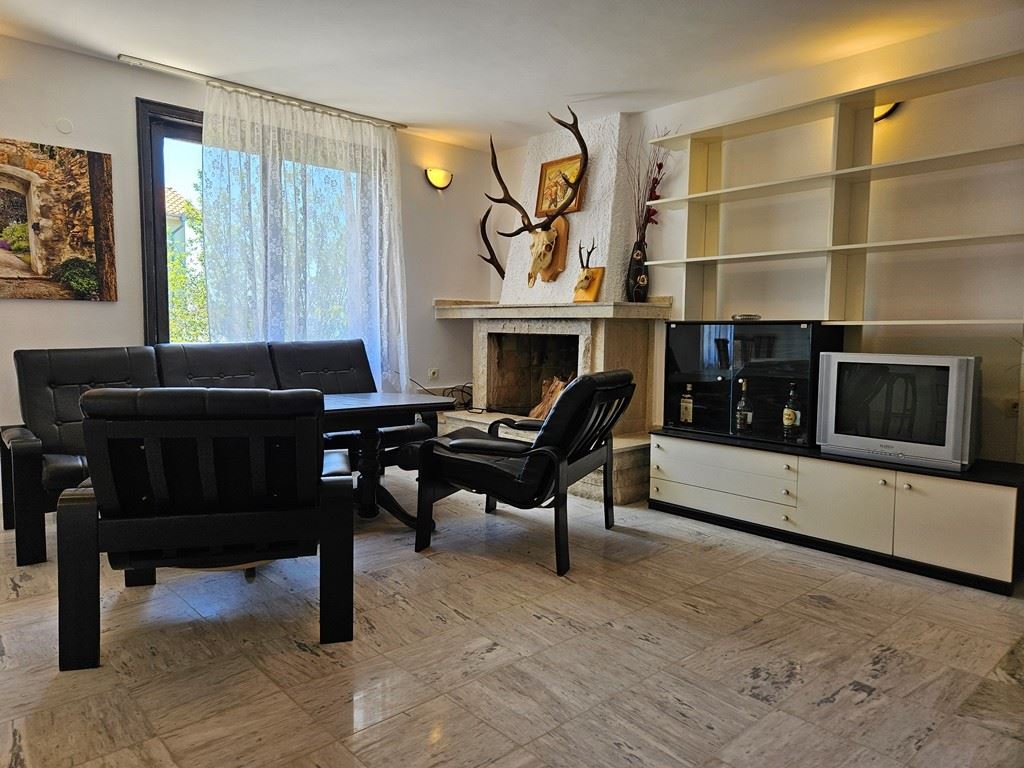 Przestronny dom wolnostojący z panoramicznym widokiem w Kosharitsa