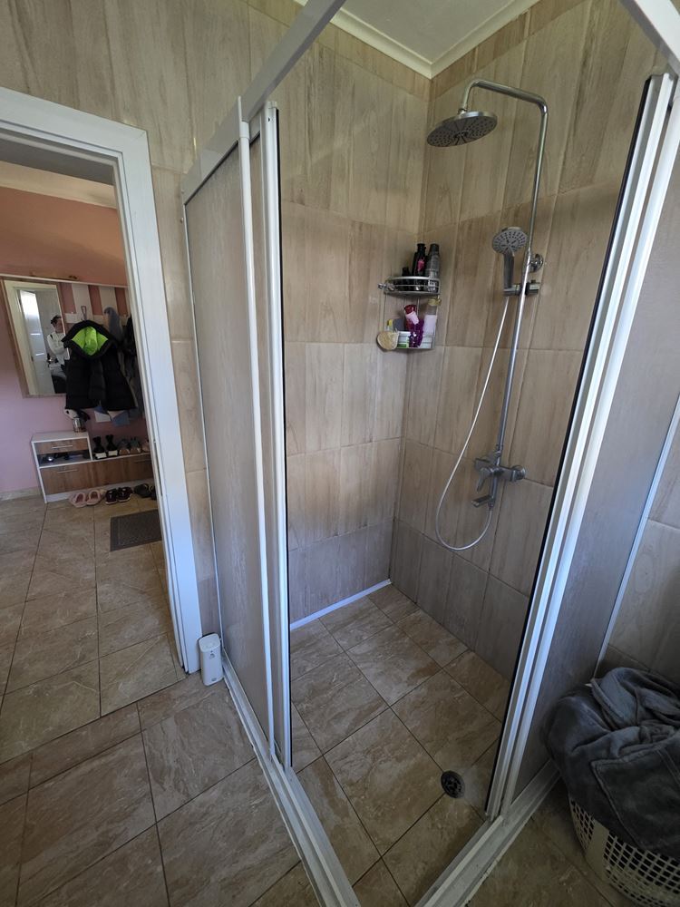 Piękny dom wolnostojący z ogrodem we wsi Tynkovo – przytulność i spokój blisko Sunny Beach