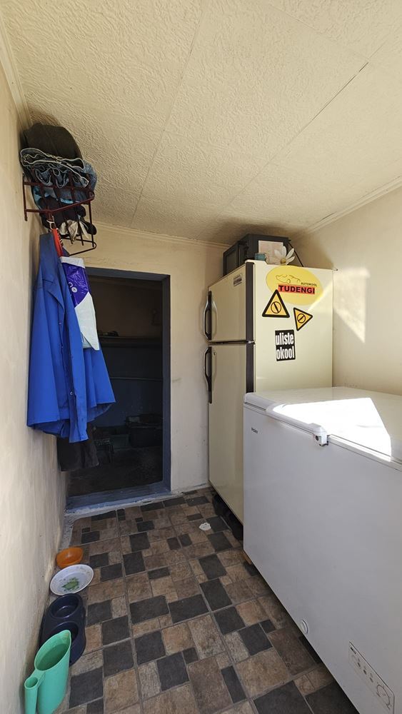  Doskonały parterowy dom z basenem i przestronnym ogrodem w wiosce Dyulevo