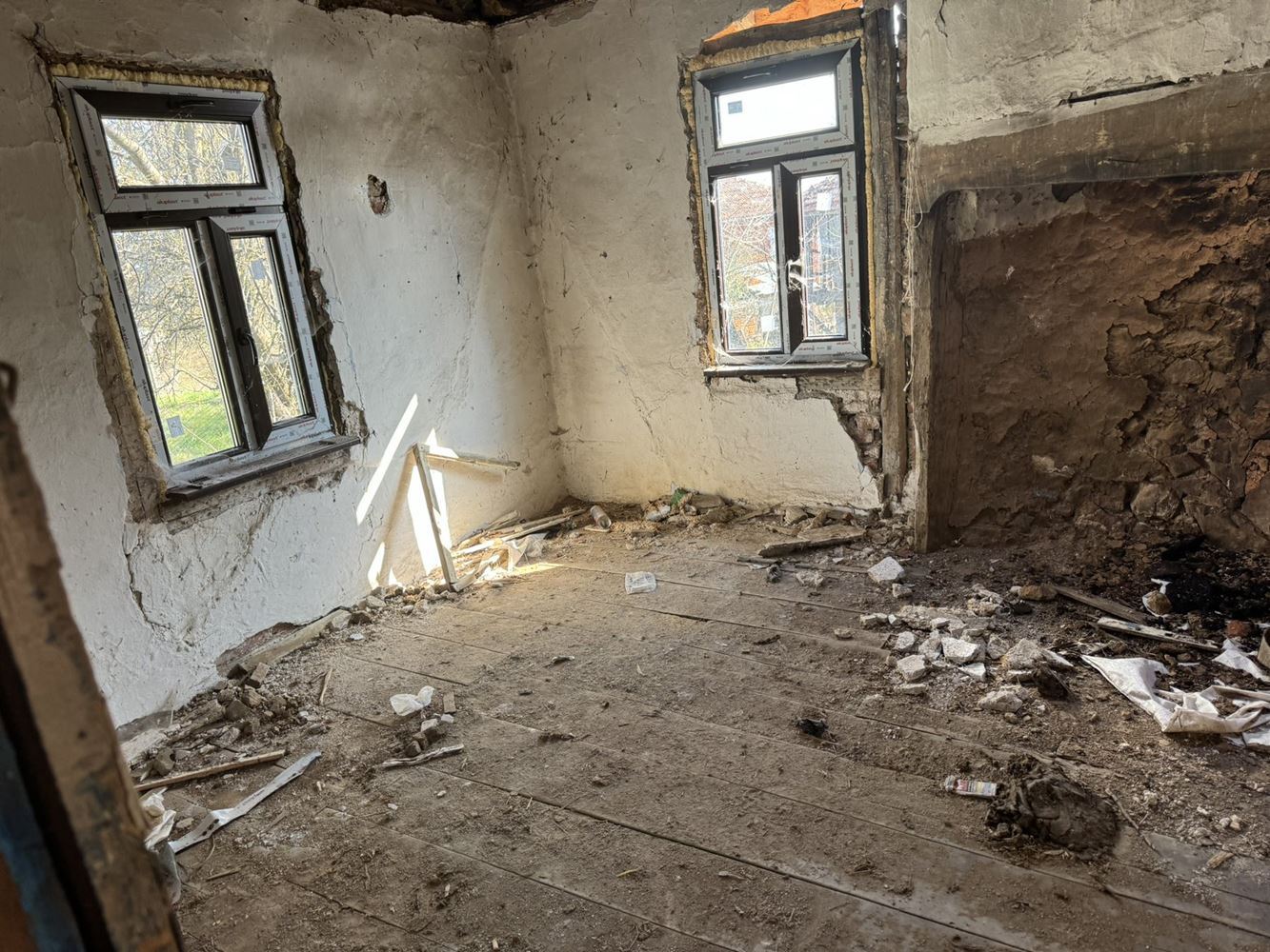 Urokliwy parterowy dom u podnóża gór Strandża, wieś Vizitsa