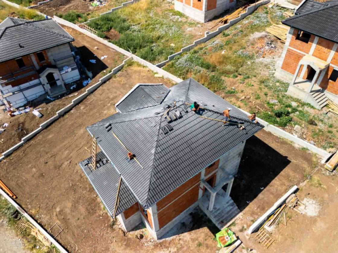 Wolnostojący dom z dużym ogrodem i czterema sypialniami – miejscowość Cherni Vrah