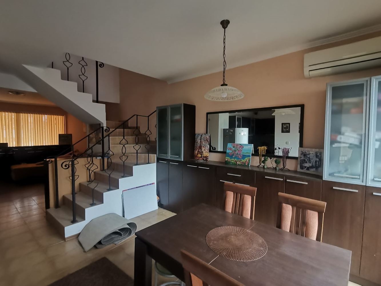 Przestronny dwupokojowy townhouse z ogrodem i tarasami w Sveti Vlas