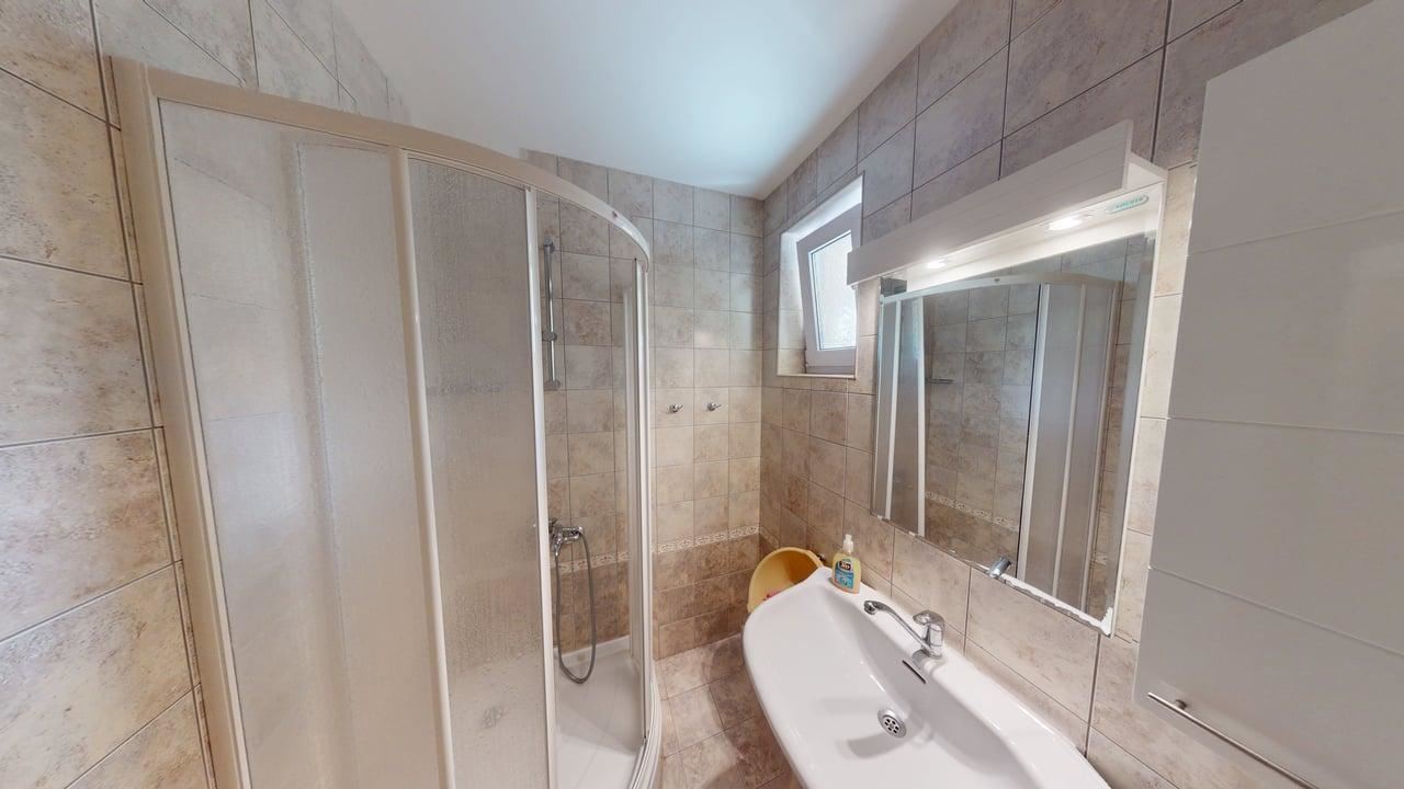 Panoramiczny czterokondygnacyjny dom z 8 sypialniami i widokiem na morze w Słonecznym Brzegu – bez opłaty eksploatacyjnej