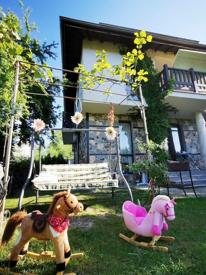 Dom z gotowym biznesem w Primorsku – działający rodzinny hotel lub przytulny dom nad morzem z potwierdzonym dochodem