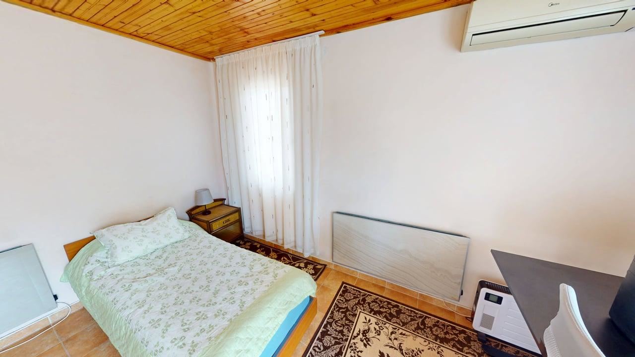 Dwupiętrowy dom w miejscowości Poroj – spokój, przestrzeń i komfort blisko morza