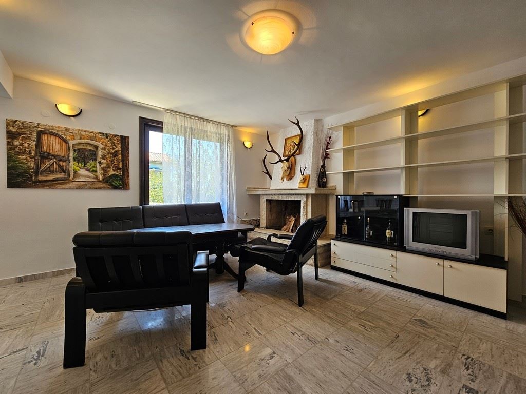 Przestronny dom wolnostojący z panoramicznym widokiem w Kosharitsa