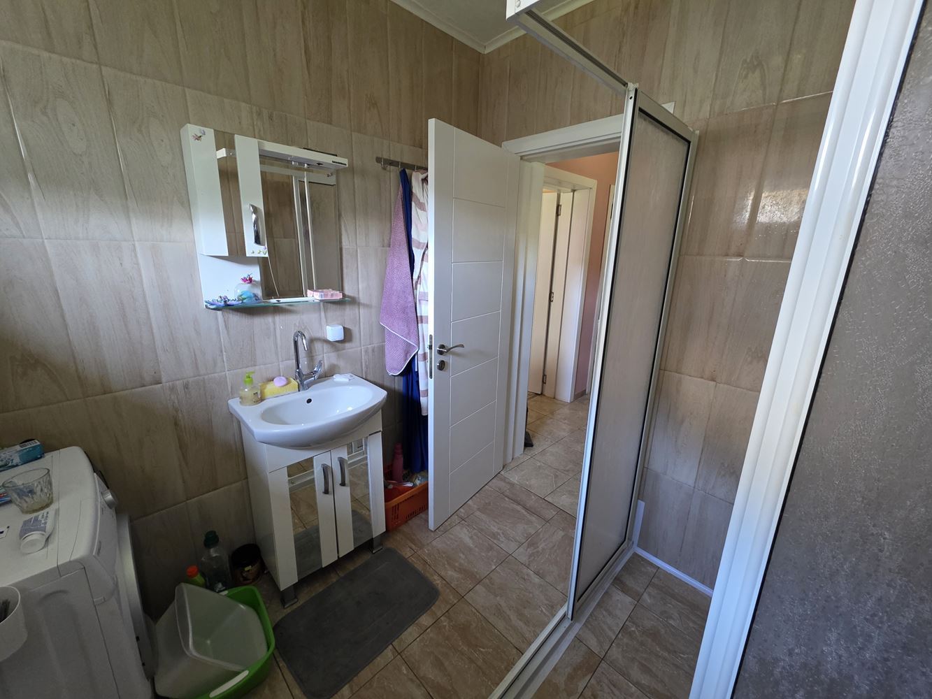 Piękny dom wolnostojący z ogrodem we wsi Tynkovo – przytulność i spokój blisko Sunny Beach