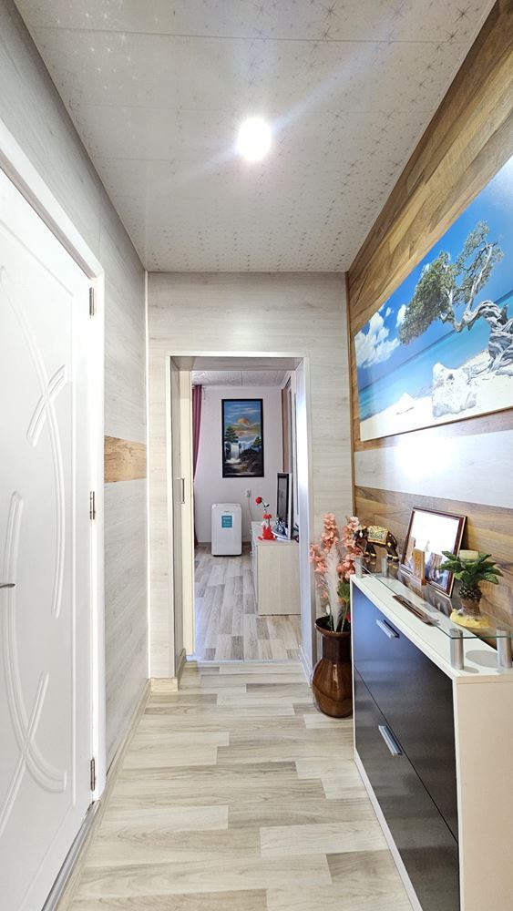  Doskonały parterowy dom z basenem i przestronnym ogrodem w wiosce Dyulevo