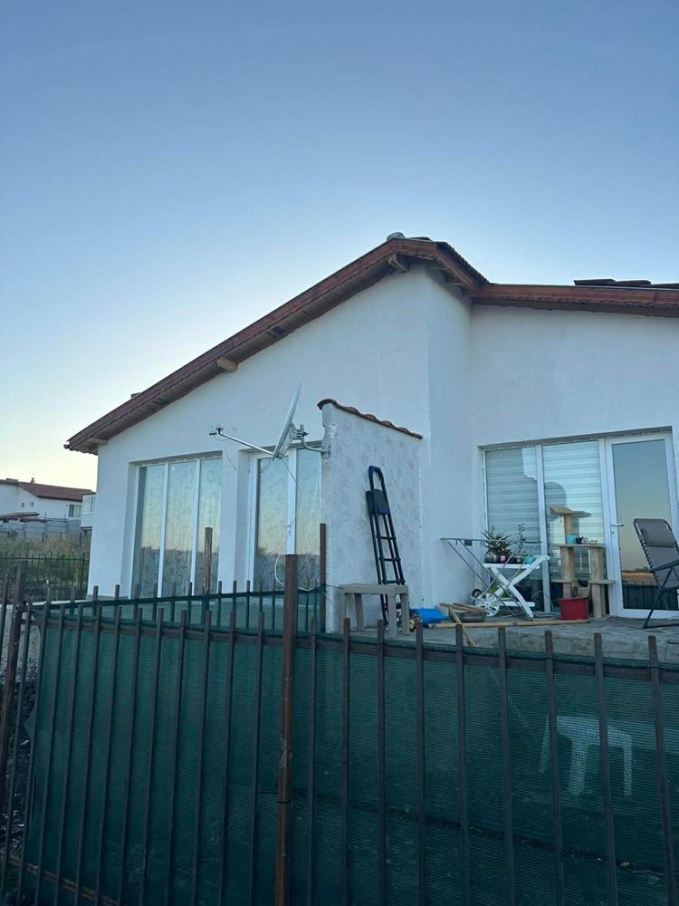  Nowy parterowy dom z ogrodem w Kableshkovo – bez opłaty serwisowej