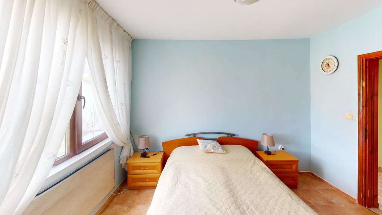 Dwupiętrowy dom w miejscowości Poroj – spokój, przestrzeń i komfort blisko morza