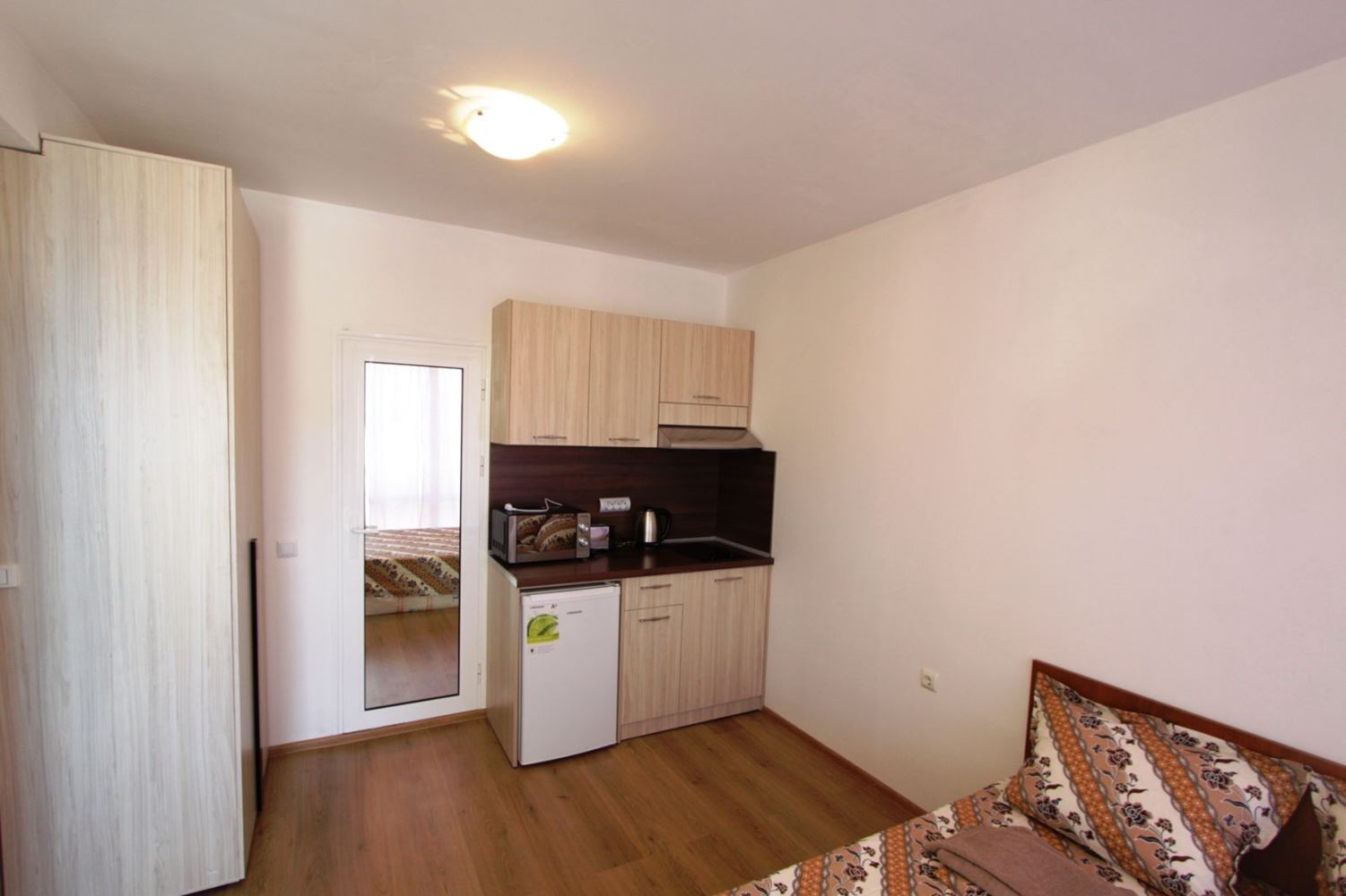 Dom z ogrodem w Sozopolu – przy Bamboo Beach i centrum, w pełni umeblowany