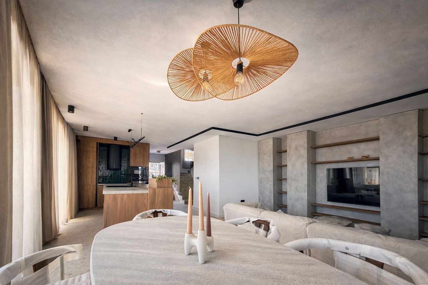 Dwupiętrowy nowoczesny dom w zamkniętym kompleksie w pobliżu Słonecznego Brzegu – ekologia, przestrzeń i luksus